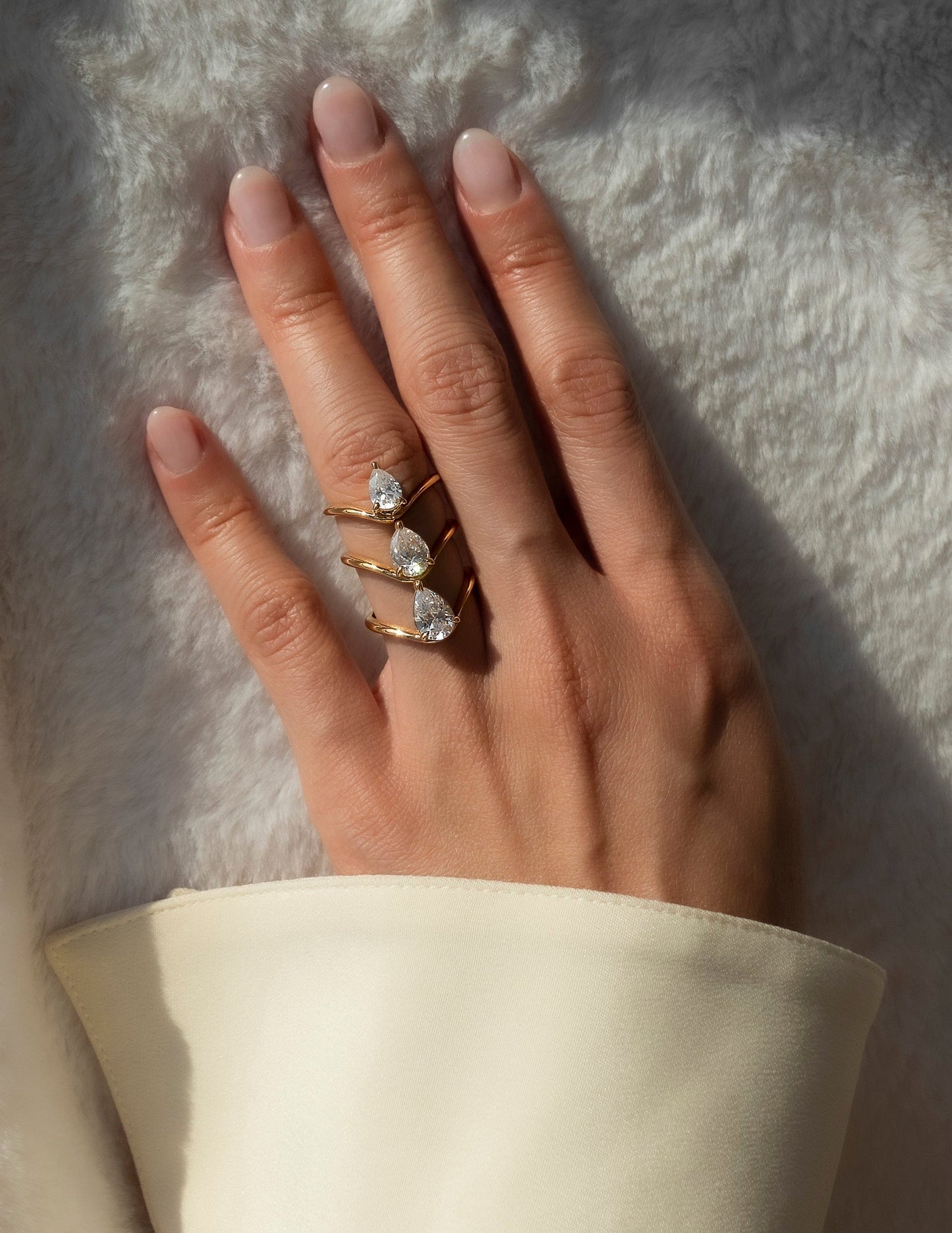 Solitaire Curve & Pave Band-1 CT Pear Lab Grown Diamond Bridal SetSolitaire Curve & Pave Band-1 CT Pear Lab Grown Diamond Bridal Set - Back view