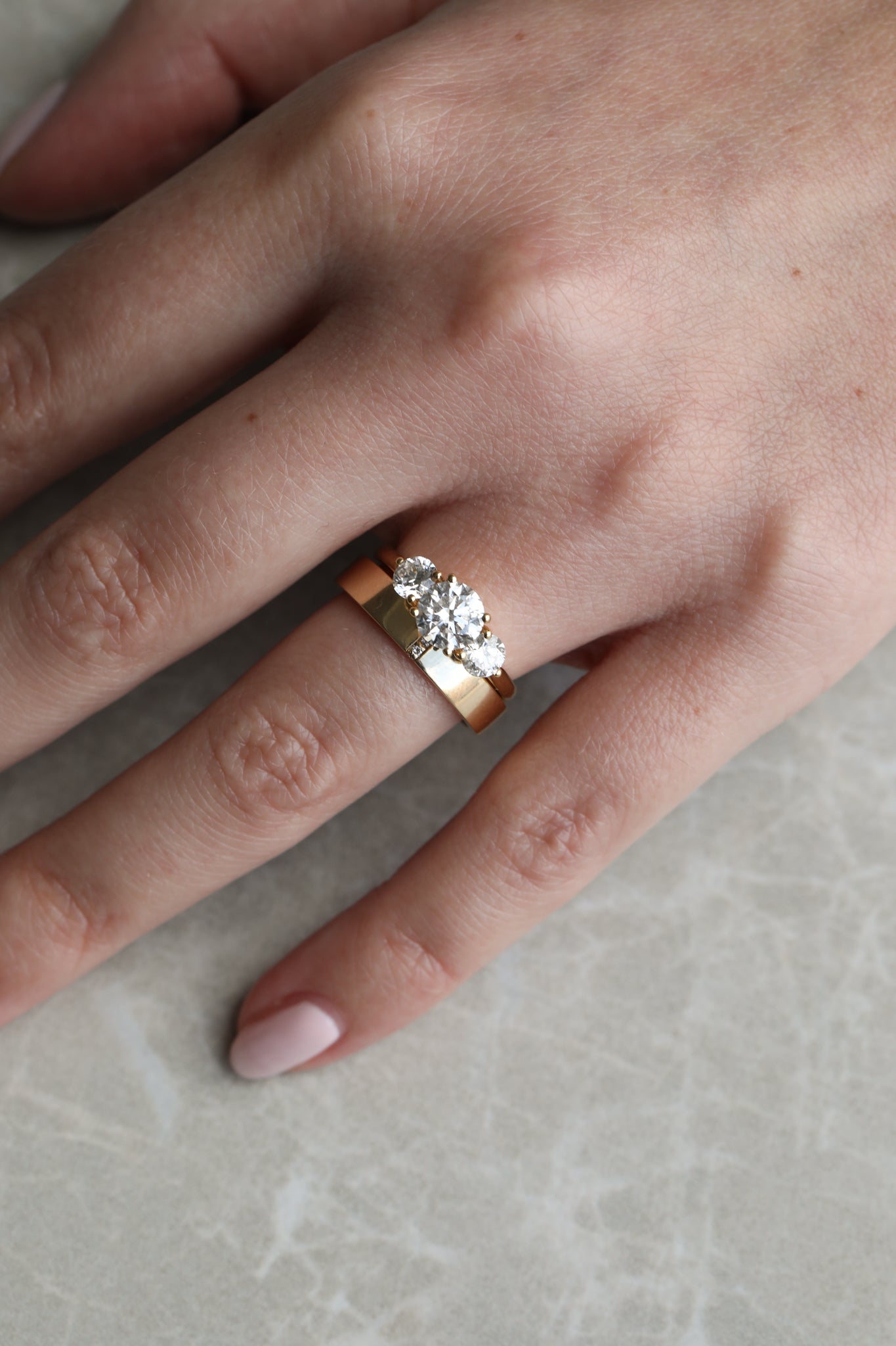 Cigar Flush Set- 0.01 CT Round Lab Grown Diamond Wedding BandCigar Flush Set- 0.01 CT Round Lab Grown Diamond Wedding Band - Back view