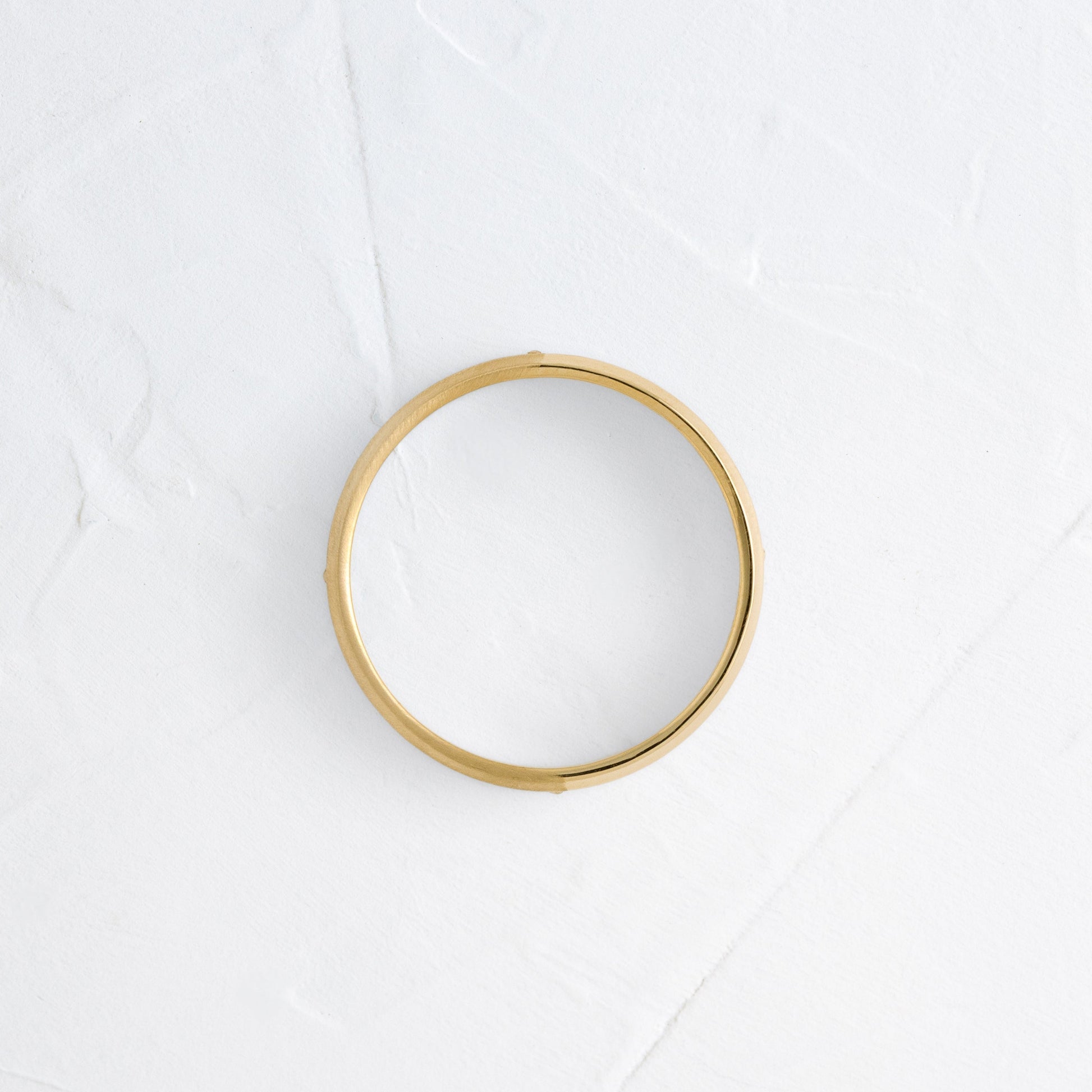 Classic Band with Dainty Stones- 0.05 CT Round Lab Grown Diamond Men's Wedding BandClassic Band with Dainty Stones- 0.05 CT Round Lab Grown Diamond Men's Wedding Band - Front view