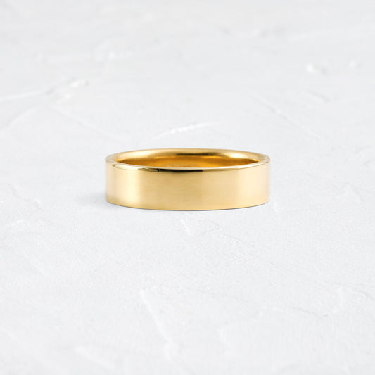 Classic Flat- Men's Wedding BandClassic Flat- Men's Wedding Band - Front view