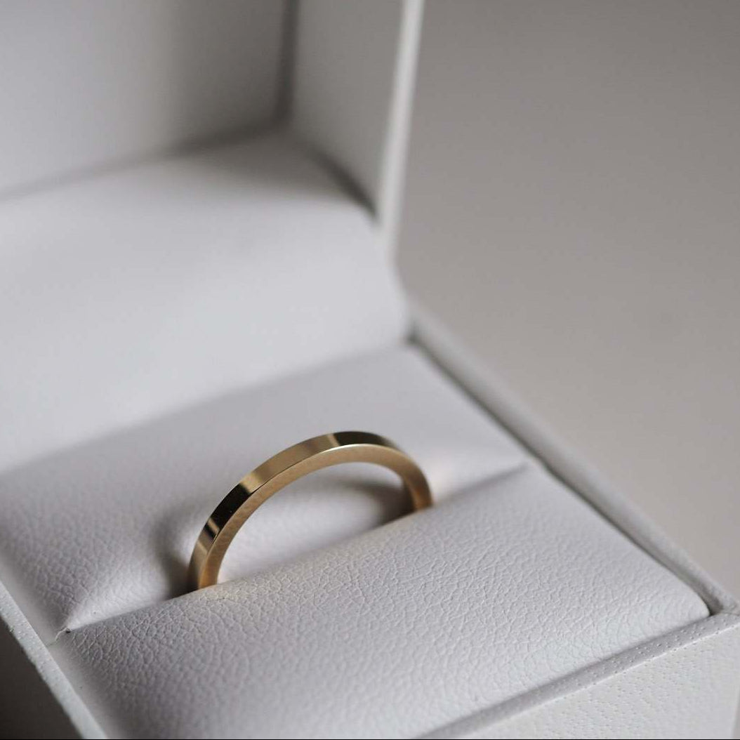 Classic- Wedding BandClassic- Wedding Band - Front view