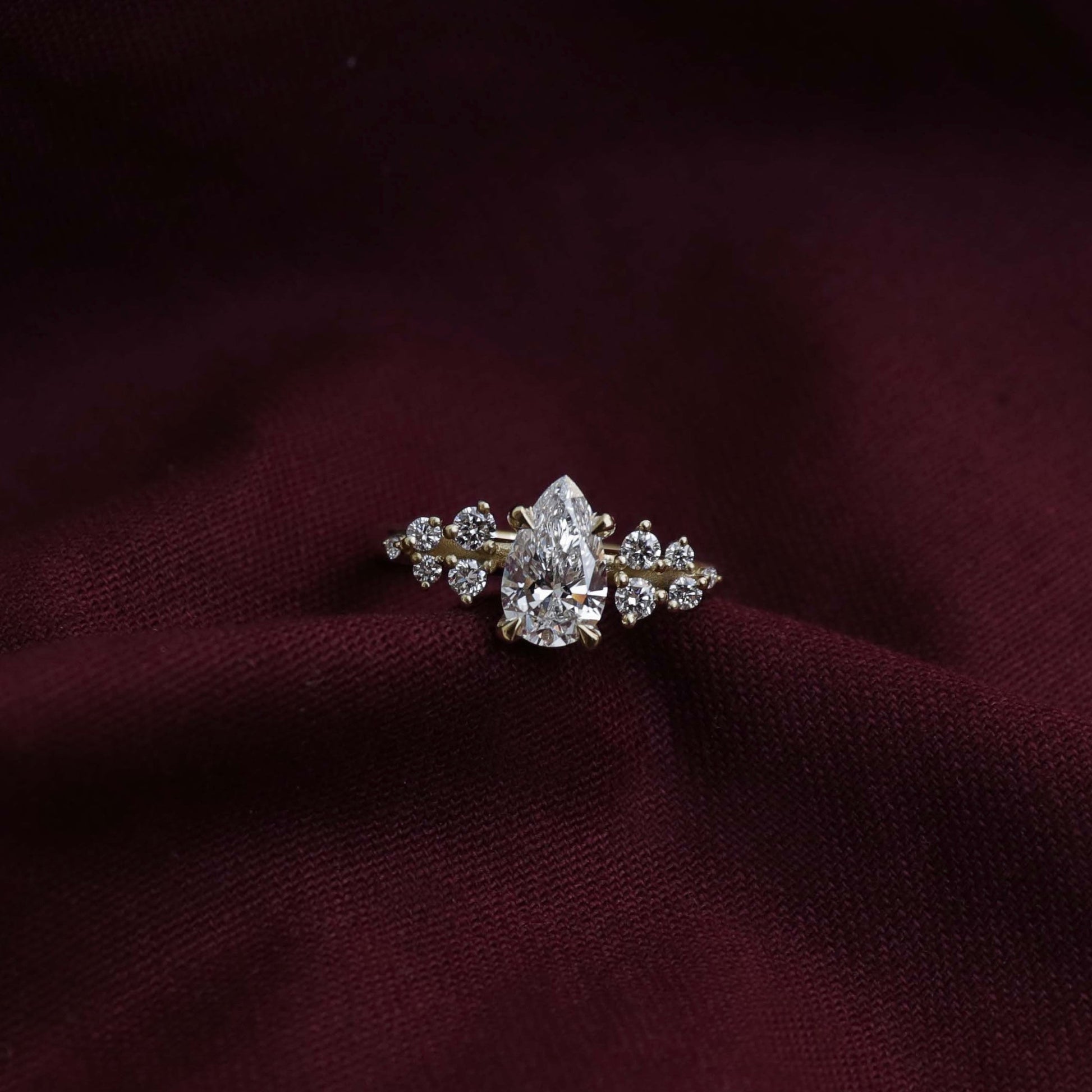 Cluster- 2.5 CT Pear Moissanite Engagement RingCluster- 2.5 CT Pear Moissanite Engagement Ring - Side view