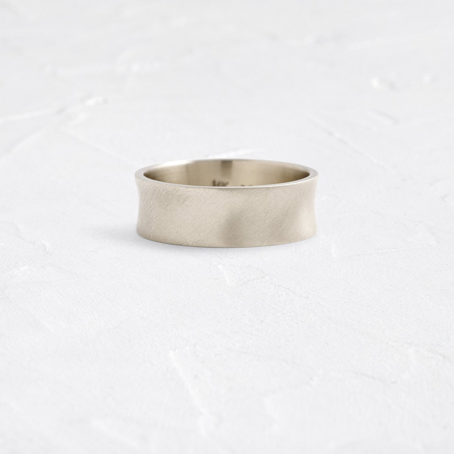 Concave Style- Men's Wedding BandConcave Style- Men's Wedding Band - Front view