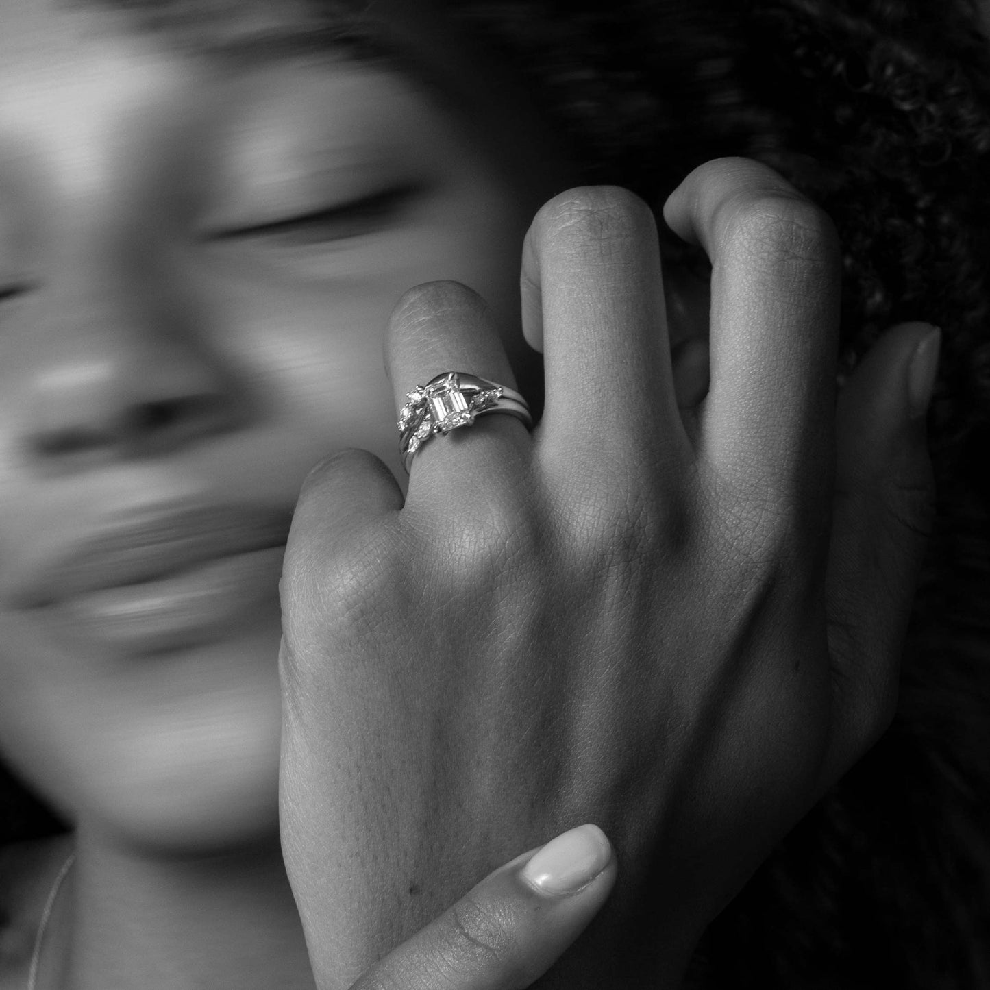 Curved- 0.23 CT Round Lab Grown Diamond Wedding BandCurved- 0.23 CT Round Lab Grown Diamond Wedding Band - Side view