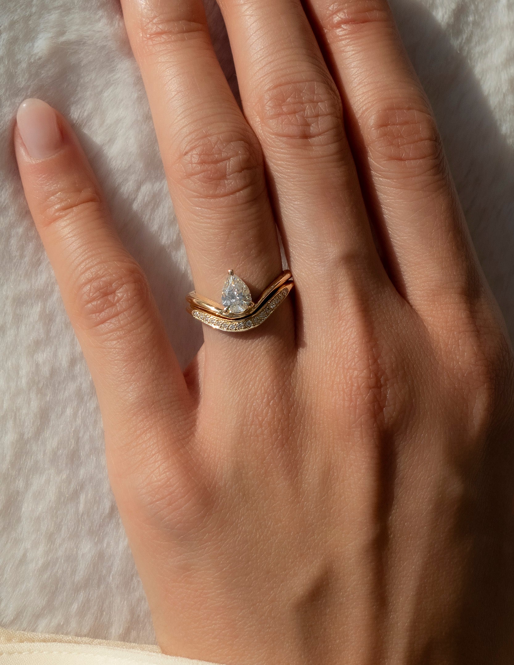 Curved Half Eternity- 0.30 CT Round Lab Grown Diamond Wedding BandCurved Half Eternity- 0.30 CT Round Lab Grown Diamond Wedding Band - Detail view