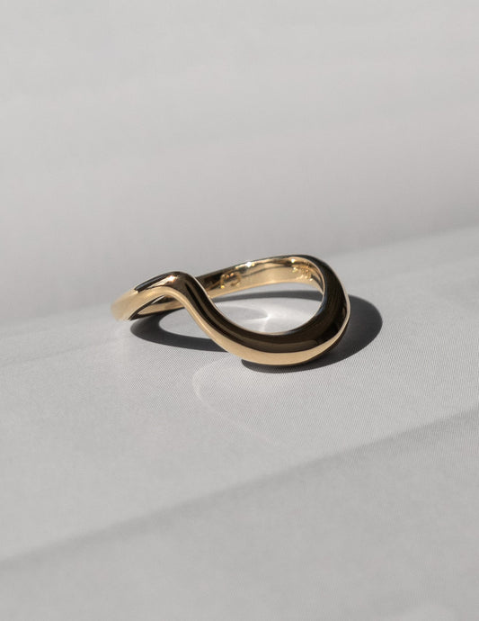 Curved Rapture- Wedding BandCurved Rapture- Wedding Band - Front view