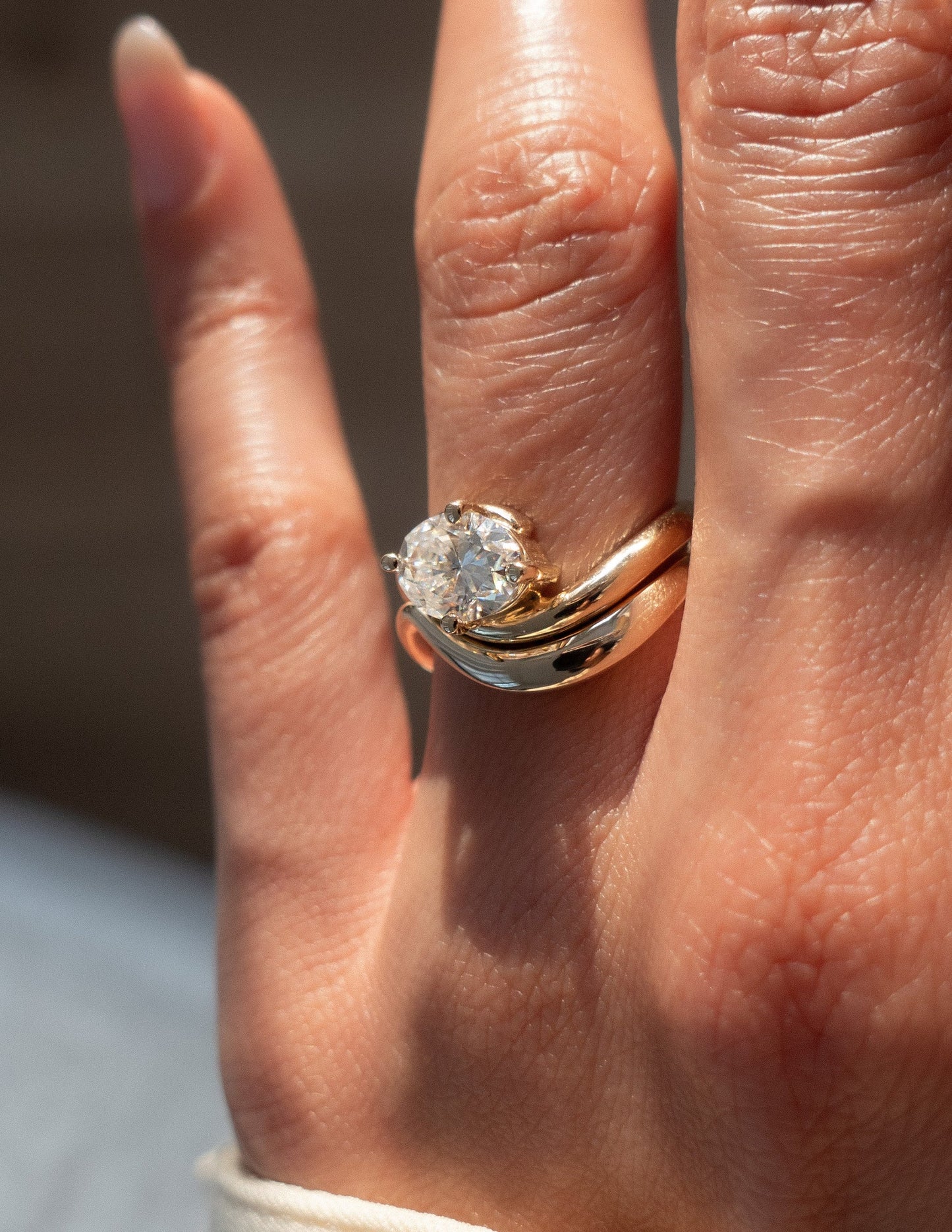 Curved Rapture- Wedding BandCurved Rapture- Wedding Band - Front view
