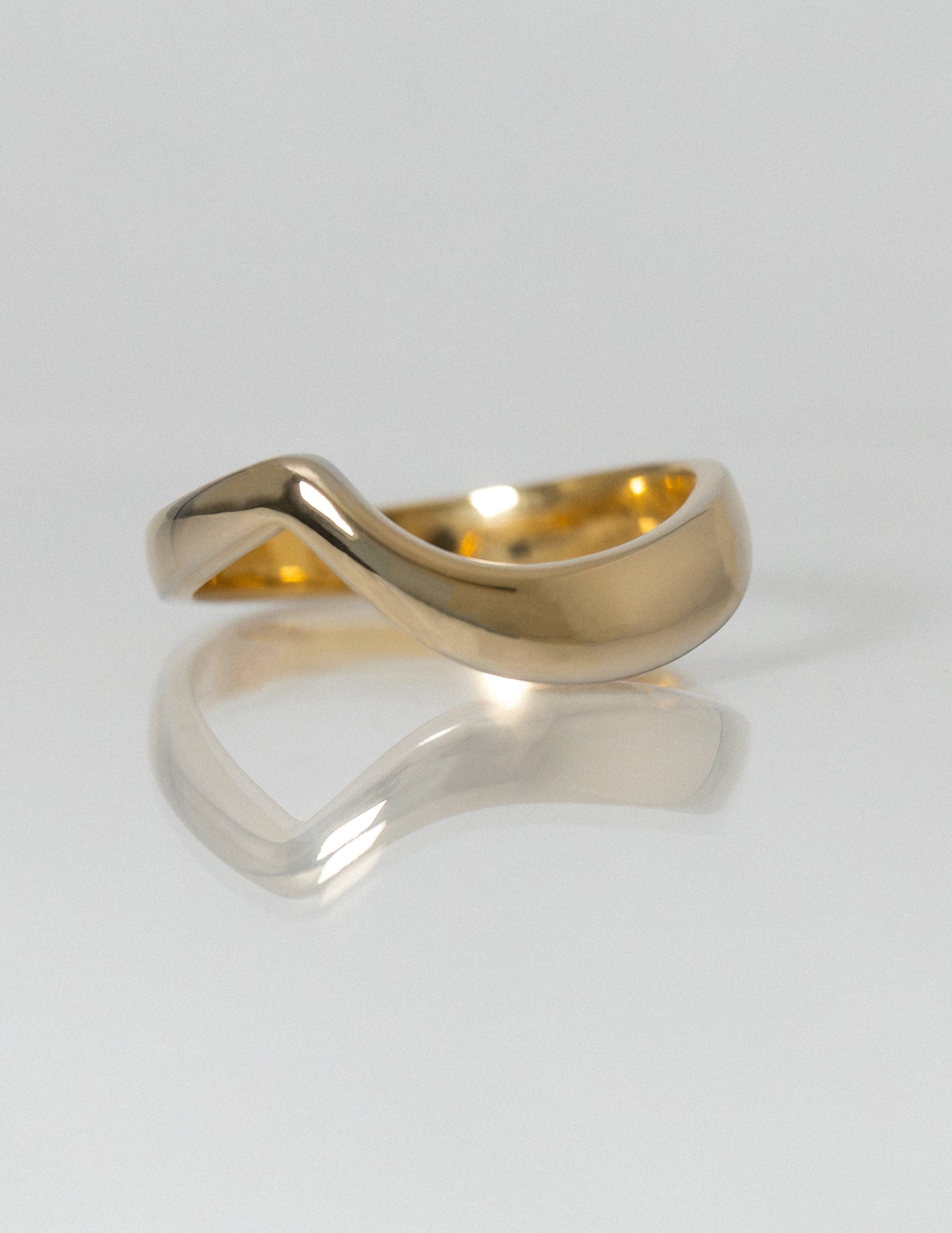 Curved Rapture- Wedding BandCurved Rapture- Wedding Band - Front view