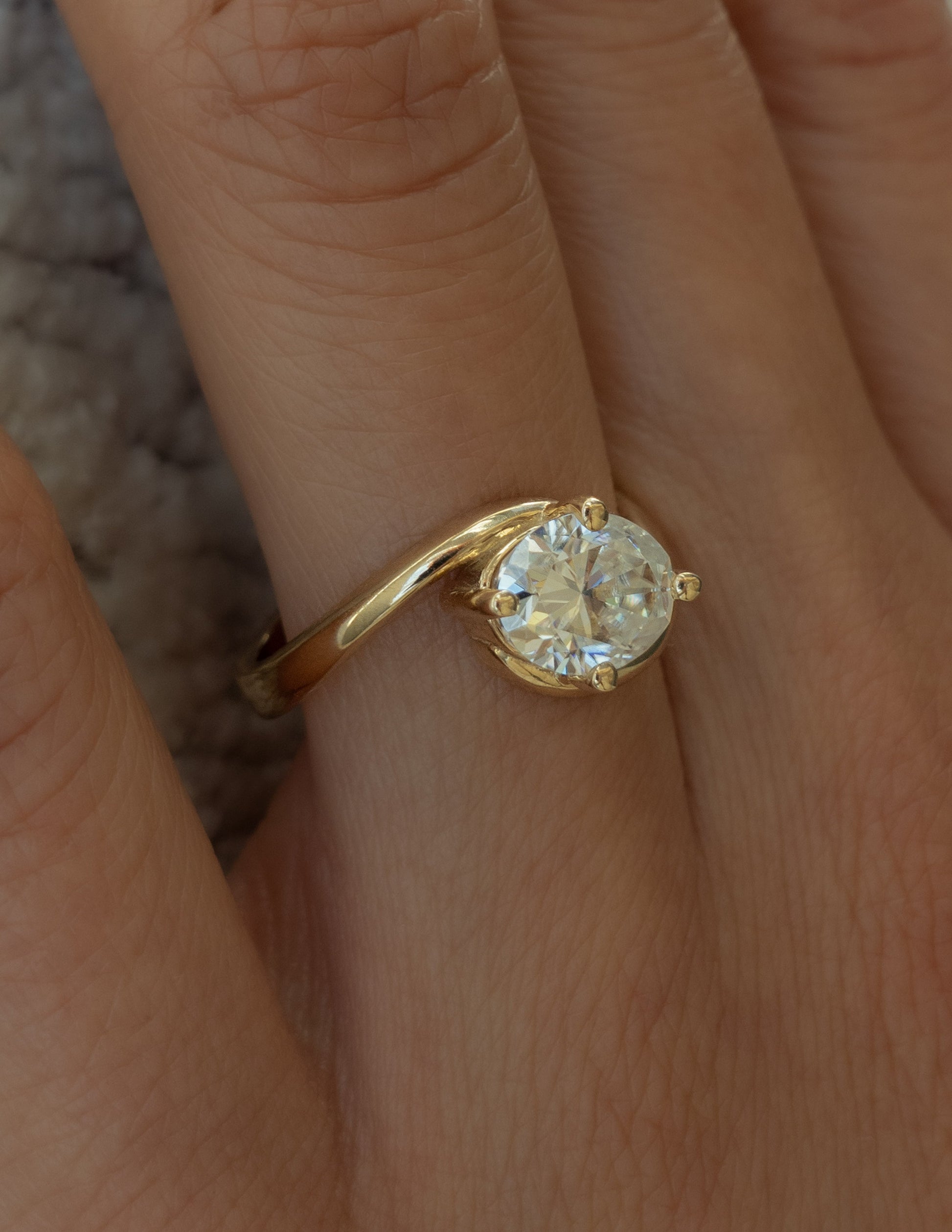 East West Solitaire Rapture-Oval Lab Grown Diamond Engagement Ring - Detail view