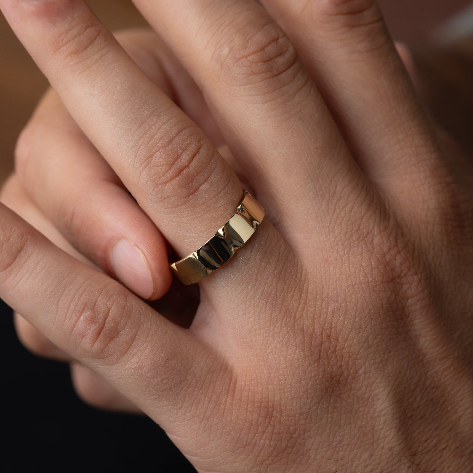 Faceted Edge- Men's Wedding BandFaceted Edge- Men's Wedding Band - Side view