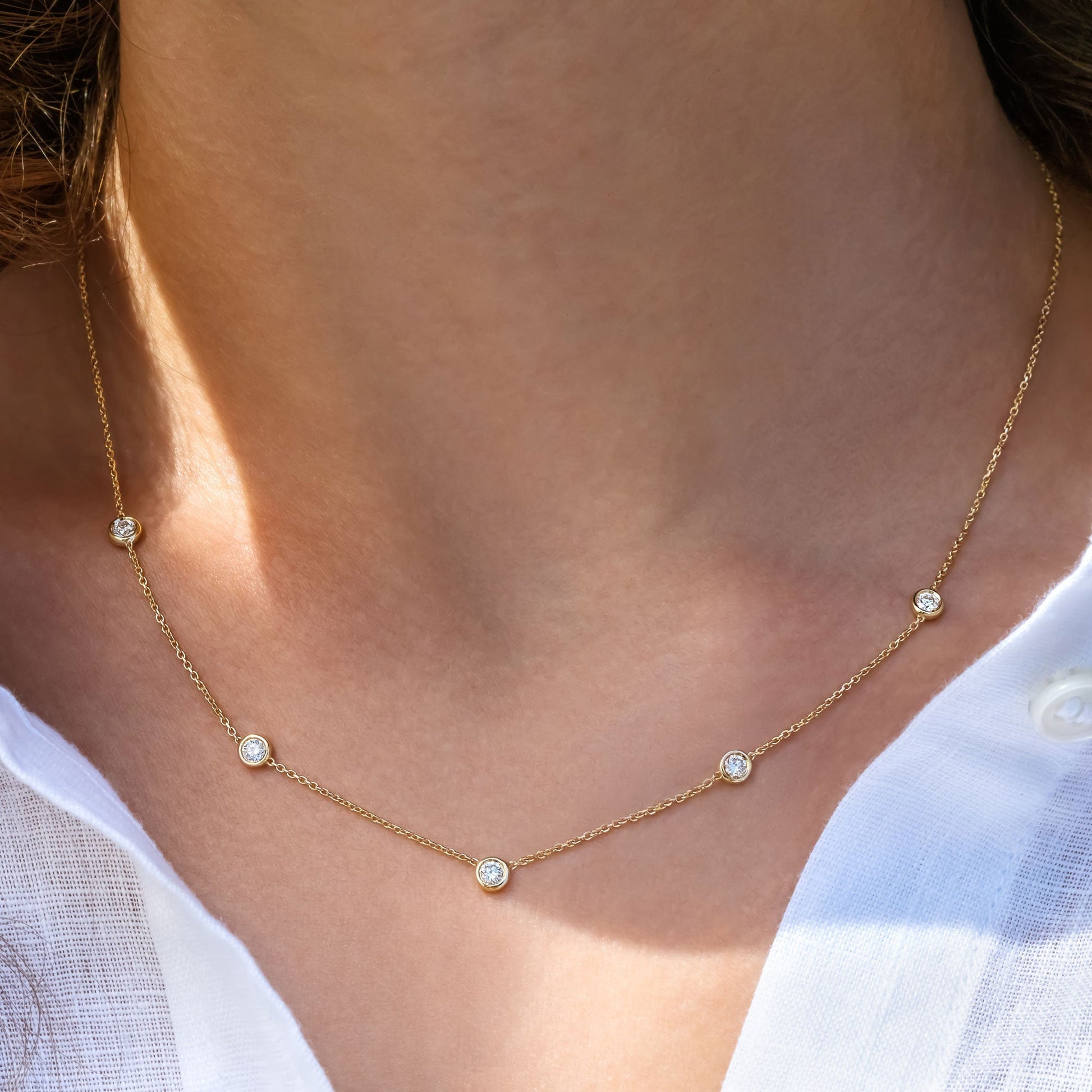 Floating Bezel- 0.5 CT Round Lab Grown Diamond NecklaceFloating Bezel- 0.5 CT Round Lab Grown Diamond Necklace - Front view