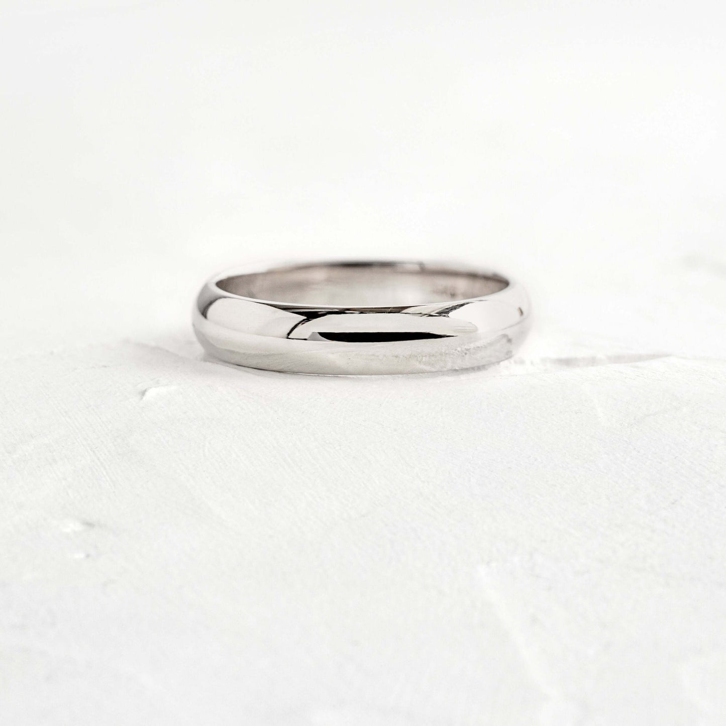 Half Round- Men's Wedding BandHalf Round- Men's Wedding Band - Back view