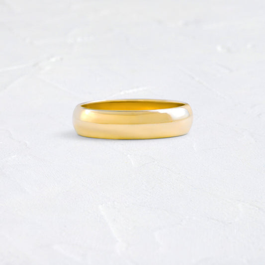 Half Round- Men's Wedding BandHalf Round- Men's Wedding Band - Front view