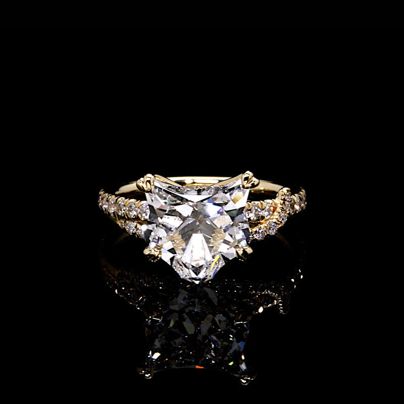 High Jewelry | Cat-Head Cut Solitaire Engagement Ring - view 6