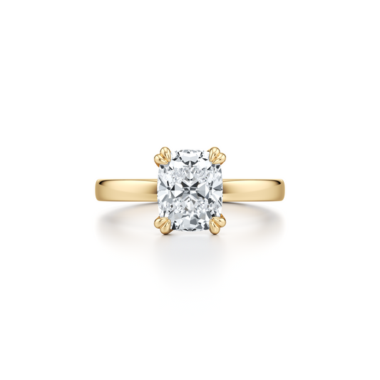 Hayden Signature Pear Solitaire Lab Diamond Engagement Ring | Saviera Jewels