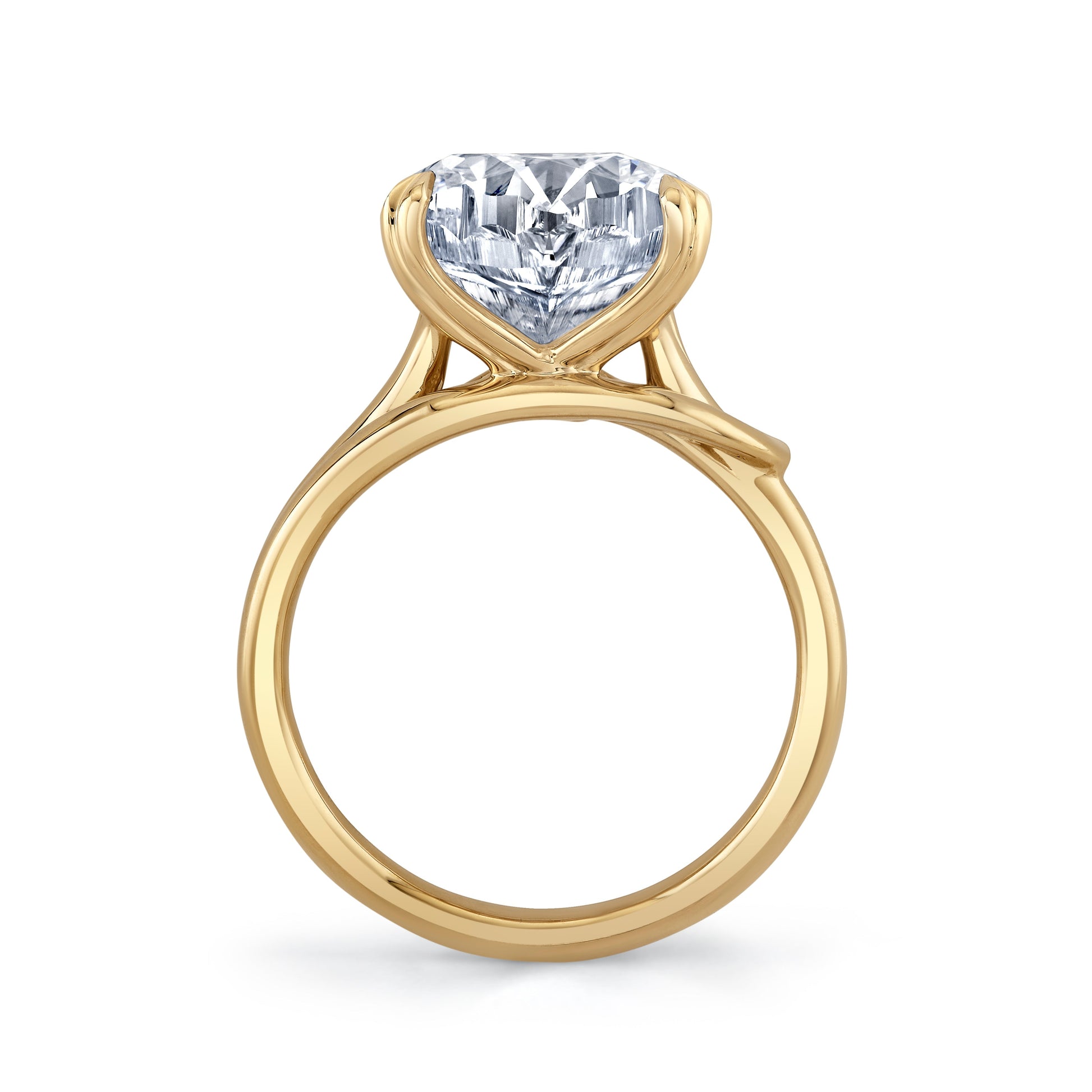 High Jewelry | Cat-Head Cut Solitaire Engagement Ring - view 3