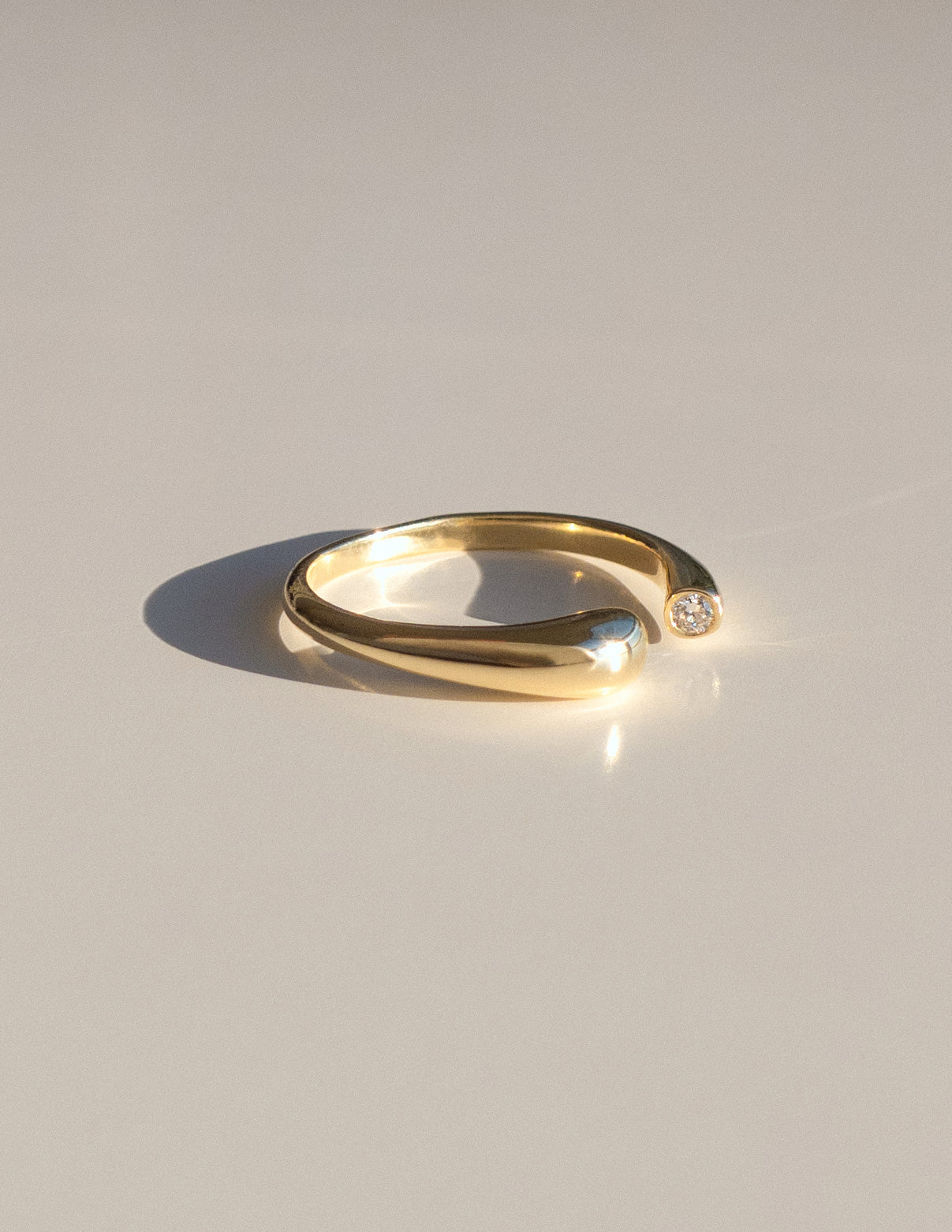Open End Band- 0.03 CT Round Lab Grown Diamond Wedding BandOpen End Band- 0.03 CT Round Lab Grown Diamond Wedding Band - Front view
