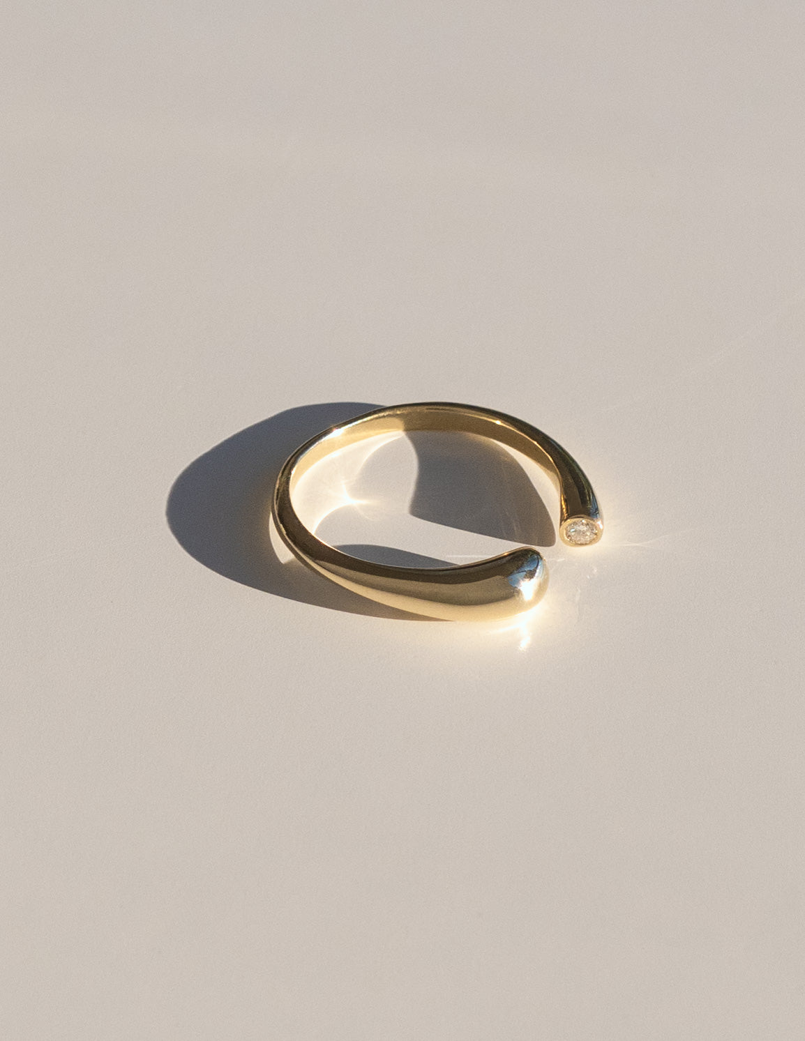 Open End Band- 0.03 CT Round Lab Grown Diamond Wedding BandOpen End Band- 0.03 CT Round Lab Grown Diamond Wedding Band - Detail view