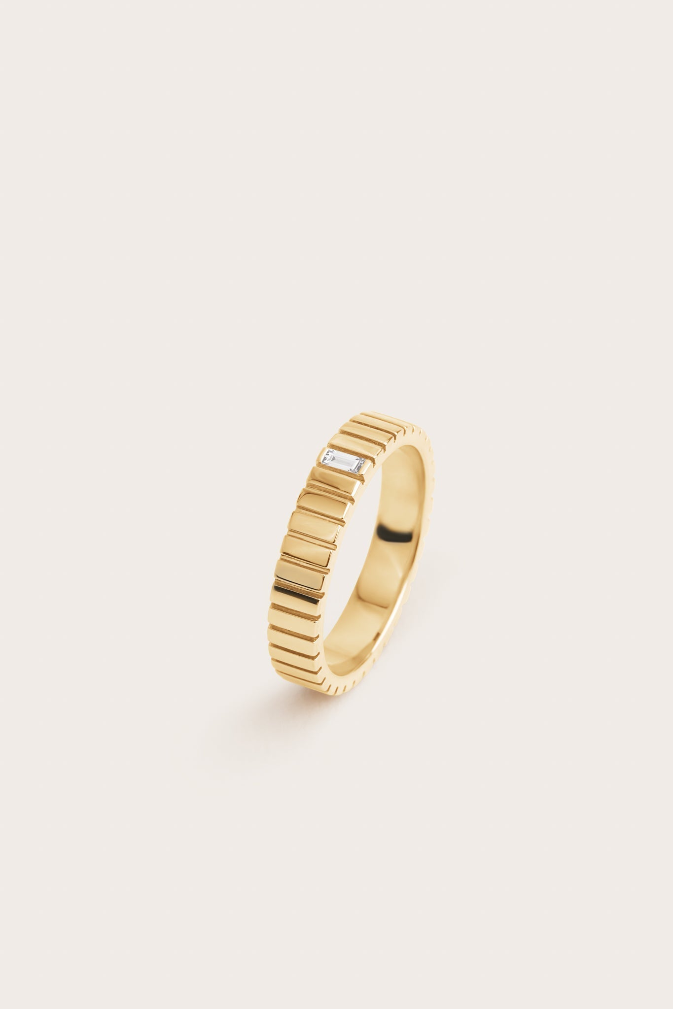 Ribbed- 0.04 CT Baguette Lab Grown Diamond Wedding BandRibbed- 0.04 CT Baguette Lab Grown Diamond Wedding Band - Side view