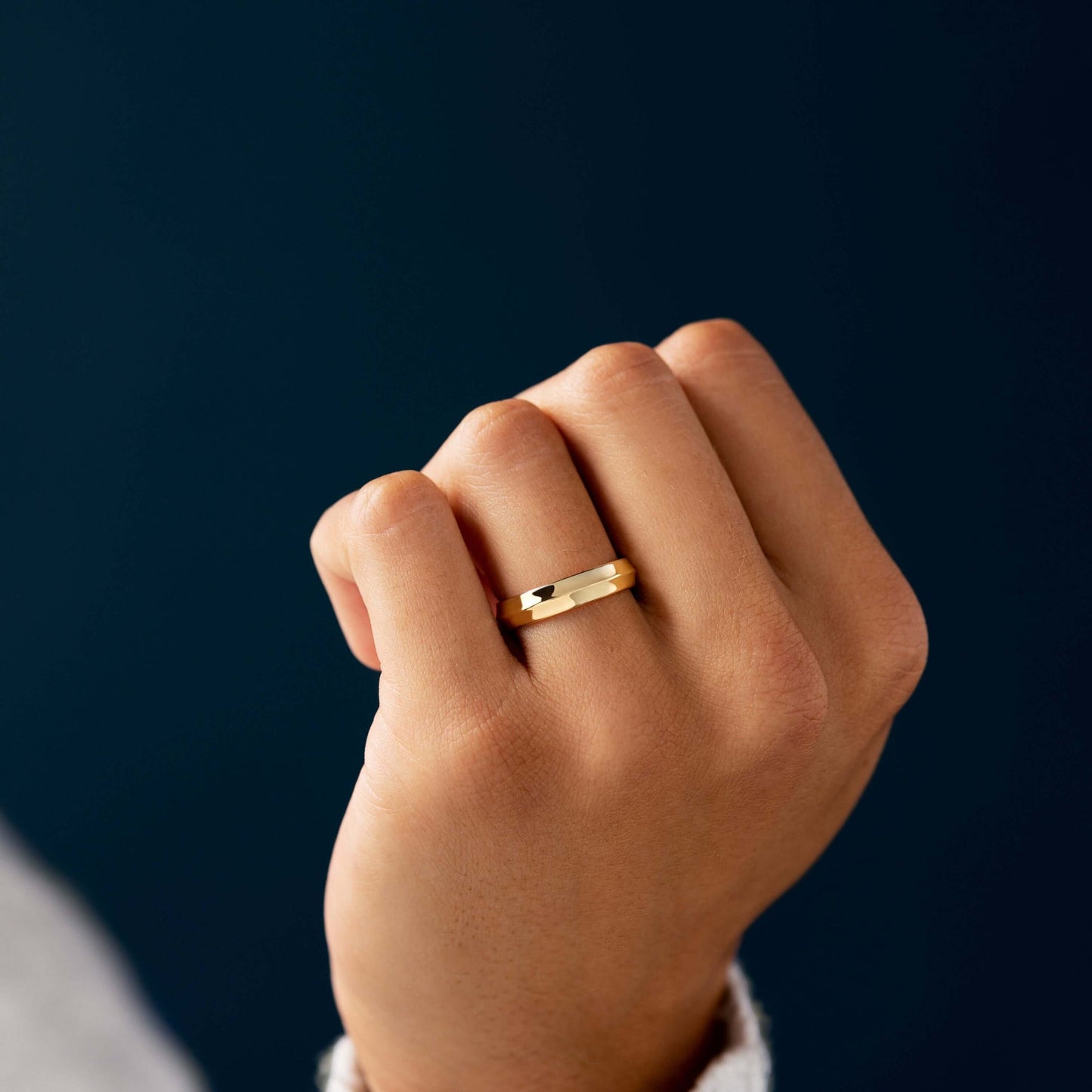 Soft Bevel- Men's Wedding BandSoft Bevel- Men's Wedding Band - Front view