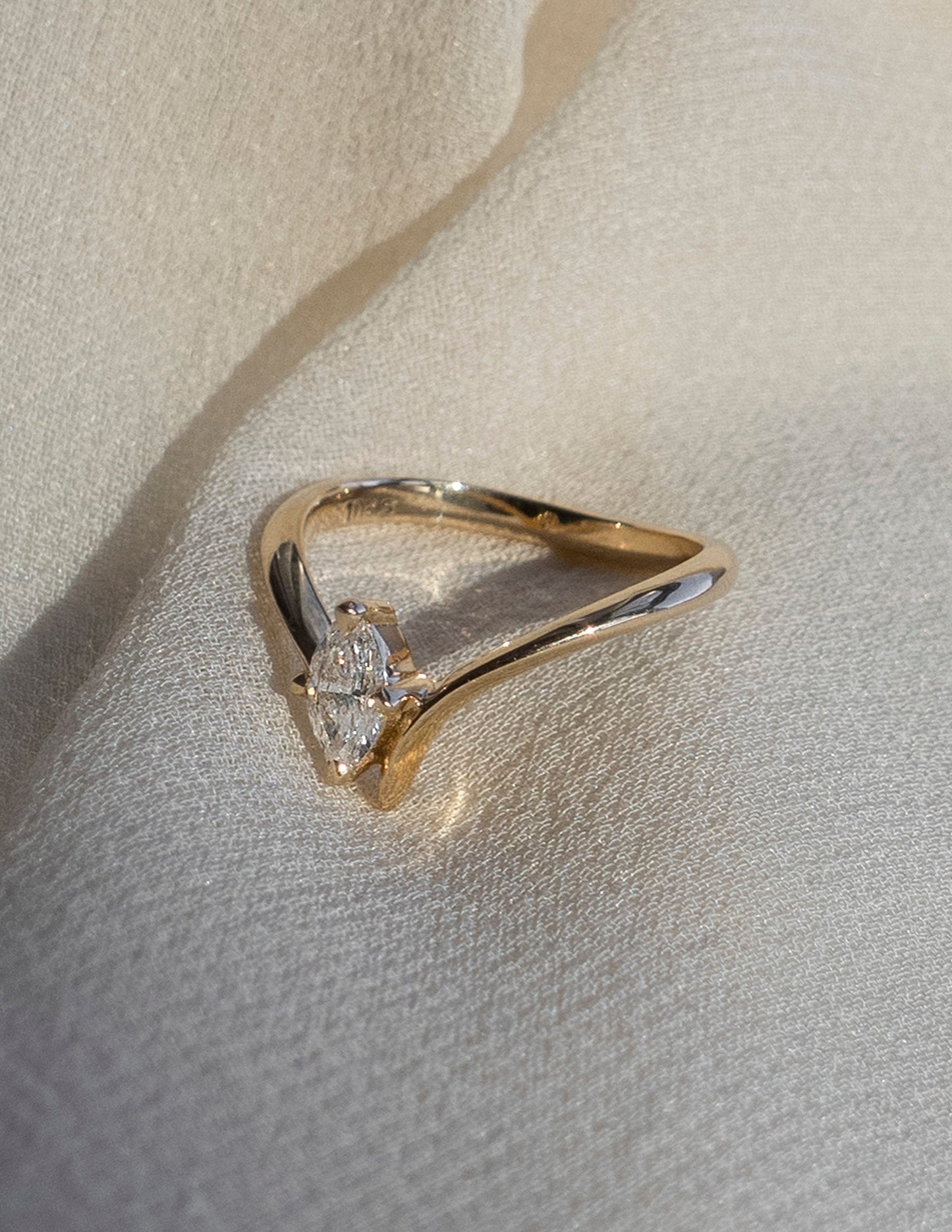 Solitaire Asymmetrical Band-Marquise Lab Grown Diamond Engagement Ring - Front view