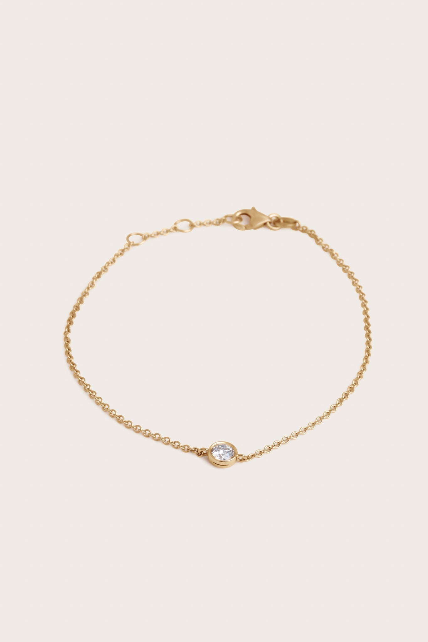 Solitaire Bezel-0.3 CT Round Lab Grown Diamond BraceletsSolitaire Bezel-0.3 CT Round Lab Grown Diamond Bracelets - Front view