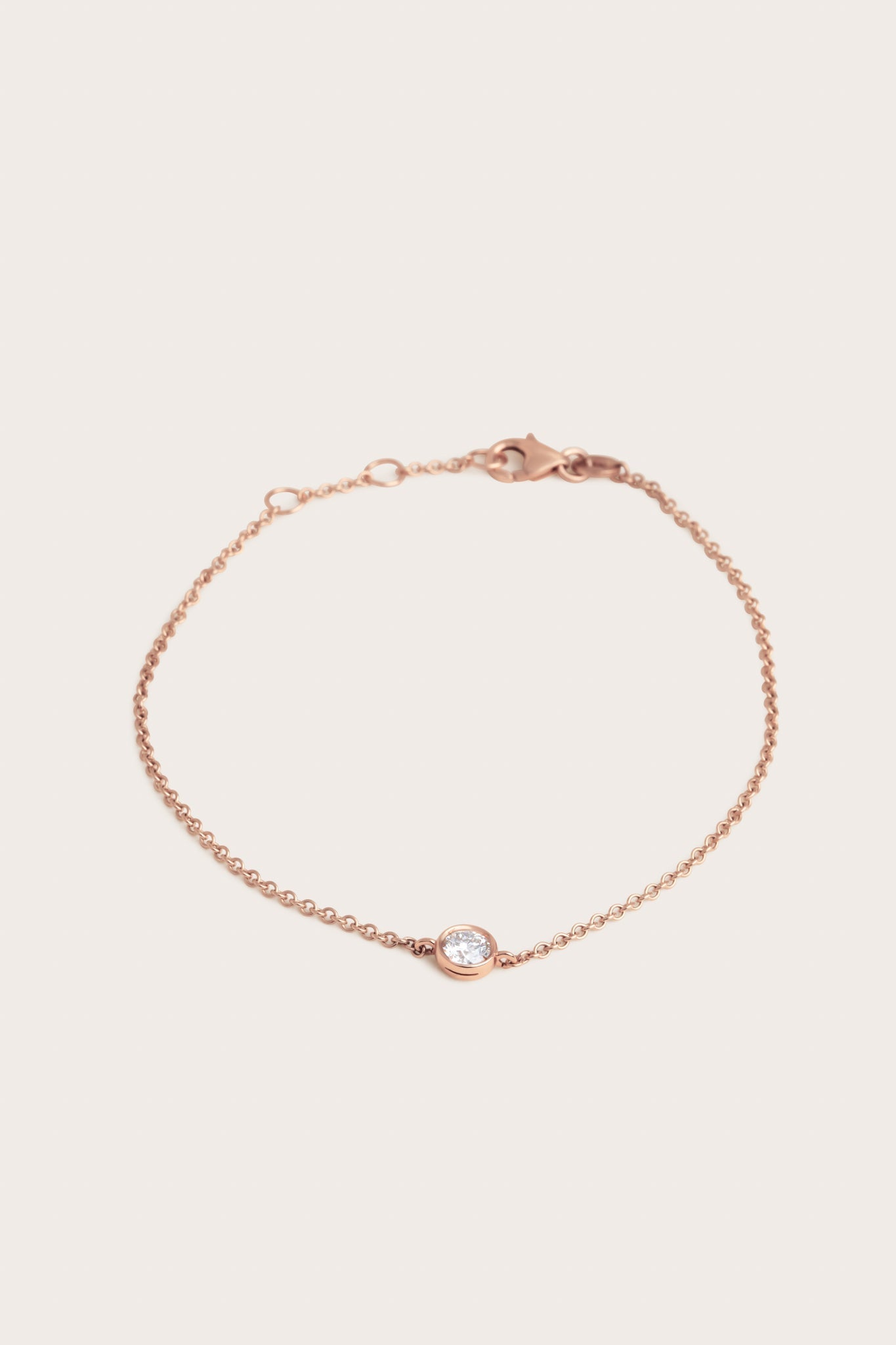 Solitaire Bezel-0.3 CT Round Lab Grown Diamond BraceletsSolitaire Bezel-0.3 CT Round Lab Grown Diamond Bracelets - Side view