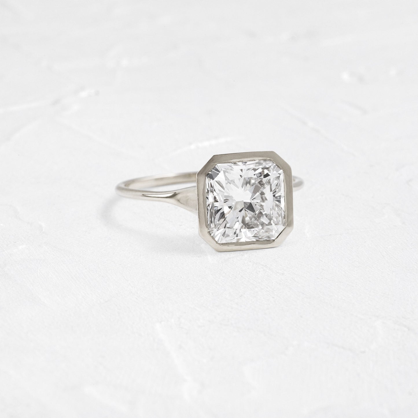 Solitaire Bezel-Square Radiant Lab Grown Diamond Engagement Ring - Detail view
