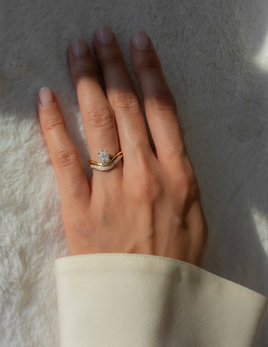 Solitaire Curve & Pave Band- 1 CT Oval Lab Grown Diamond Bridal SetSolitaire Curve & Pave Band- 1 CT Oval Lab Grown Diamond Bridal Set - Front view