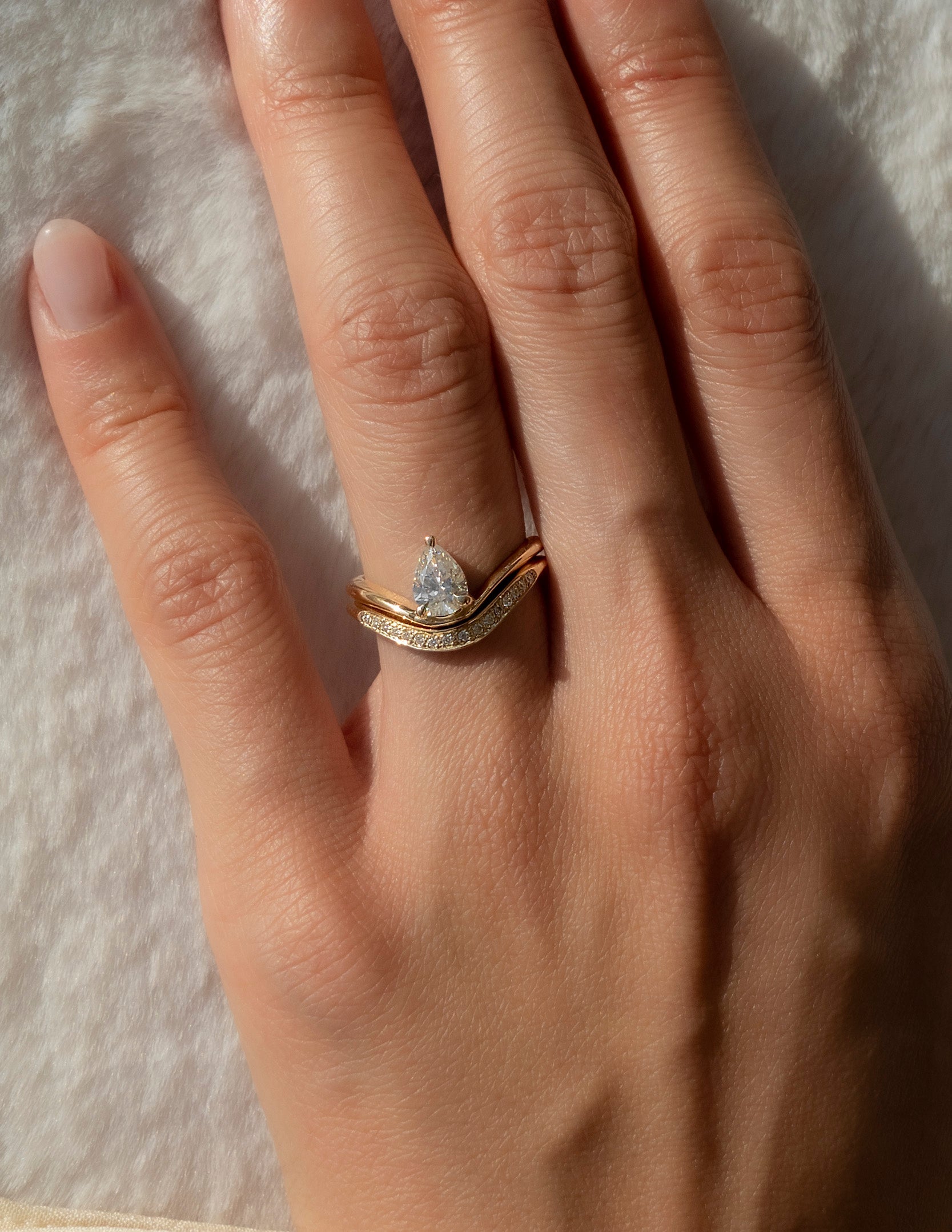Solitaire Curve & Pave Band-1 CT Pear Lab Grown Diamond Bridal SetSolitaire Curve & Pave Band-1 CT Pear Lab Grown Diamond Bridal Set - Lifestyle