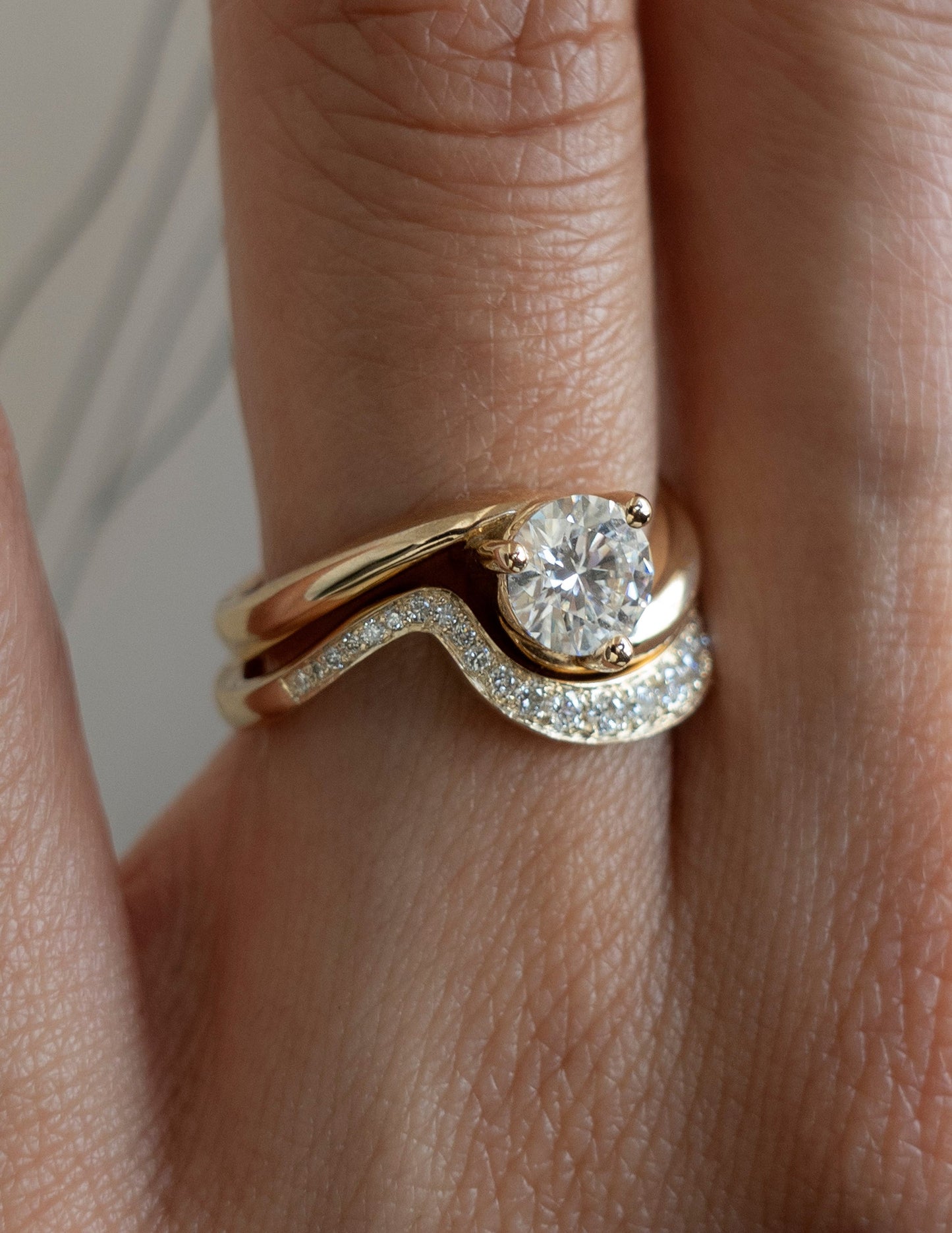 Solitaire Rapture & Pave Band- 1 CT Round Lab Grown Diamond Bridal SetSolitaire Rapture & Pave Band- 1 CT Round Lab Grown Diamond Bridal Set - Lifestyle