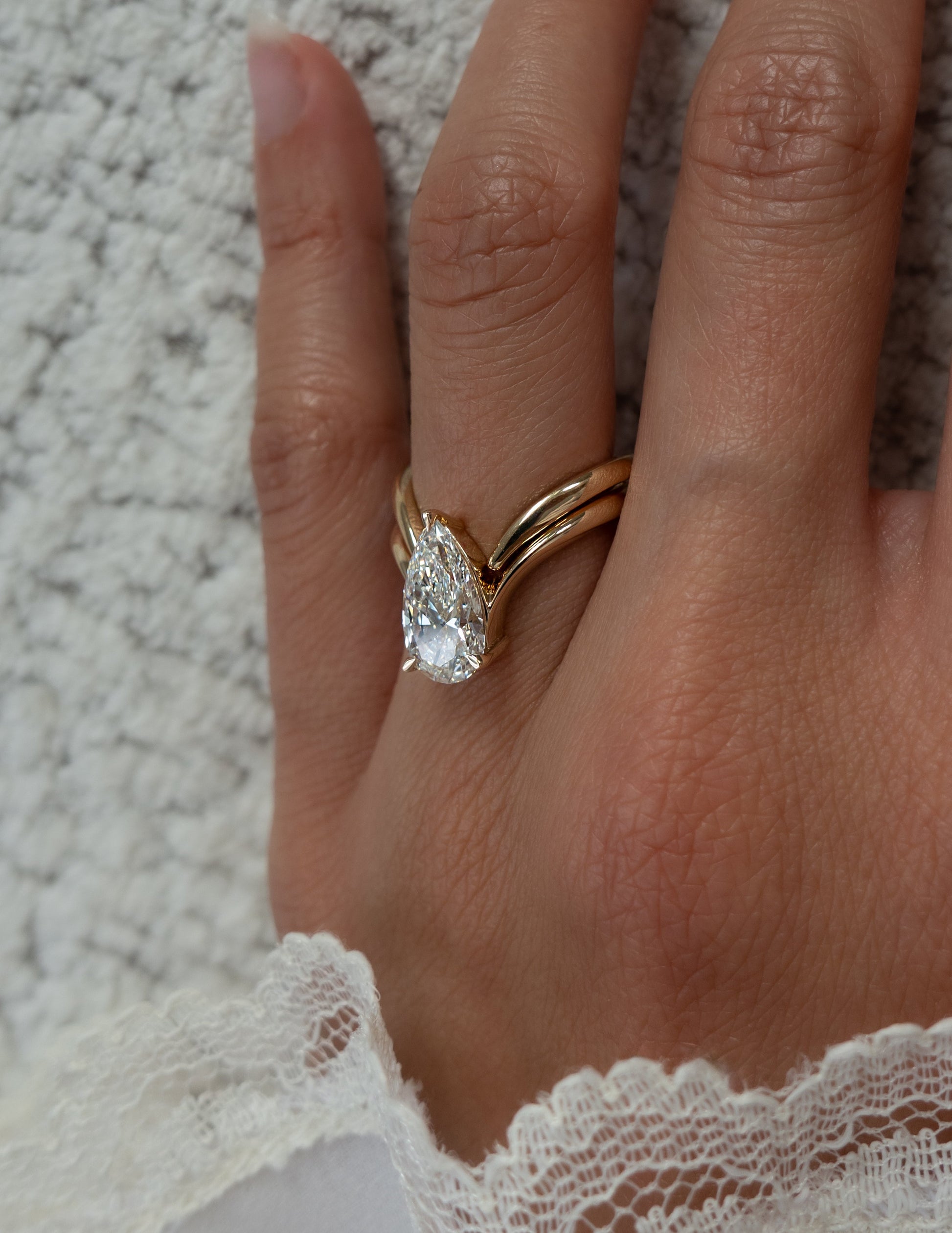 Solitaire Rapture & Plain Band- 2 CT Pear Lab Grown Diamond Bridal SetSolitaire Rapture & Plain Band- 2 CT Pear Lab Grown Diamond Bridal Set - Front view