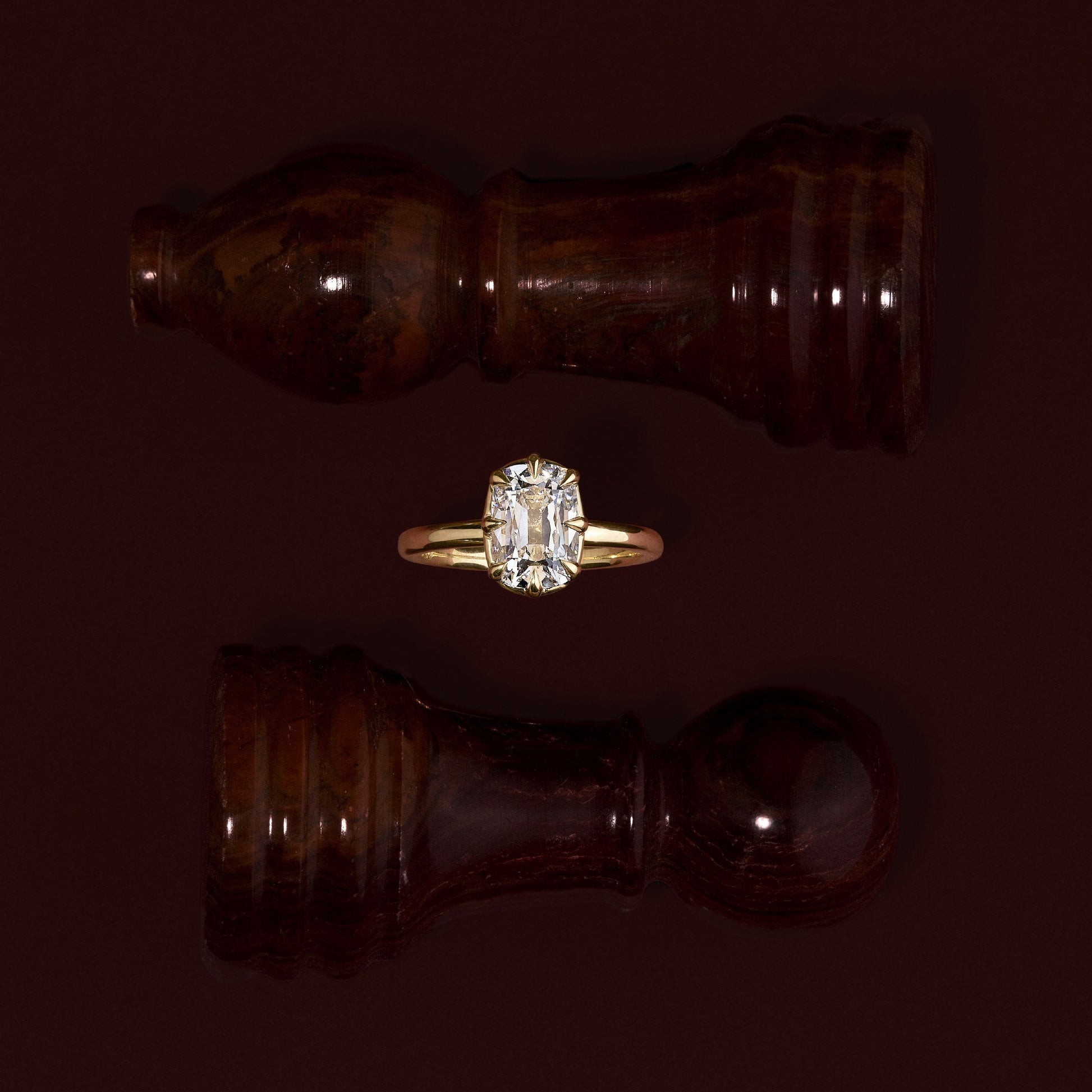 Solitaire Unique Bezel- 2.0 CT Elongated Cushion Moissanite Engagement RingSolitaire Unique Bezel- 2.0 CT Elongated Cushion Moissanite Engagement Ring - Detail view