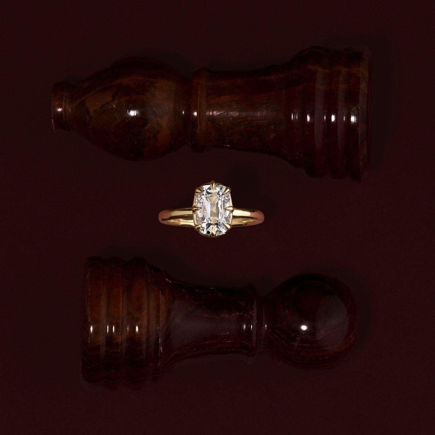 Solitaire Unique Bezel- 2.0 CT Elongated Cushion Moissanite Engagement RingSolitaire Unique Bezel- 2.0 CT Elongated Cushion Moissanite Engagement Ring - Detail view
