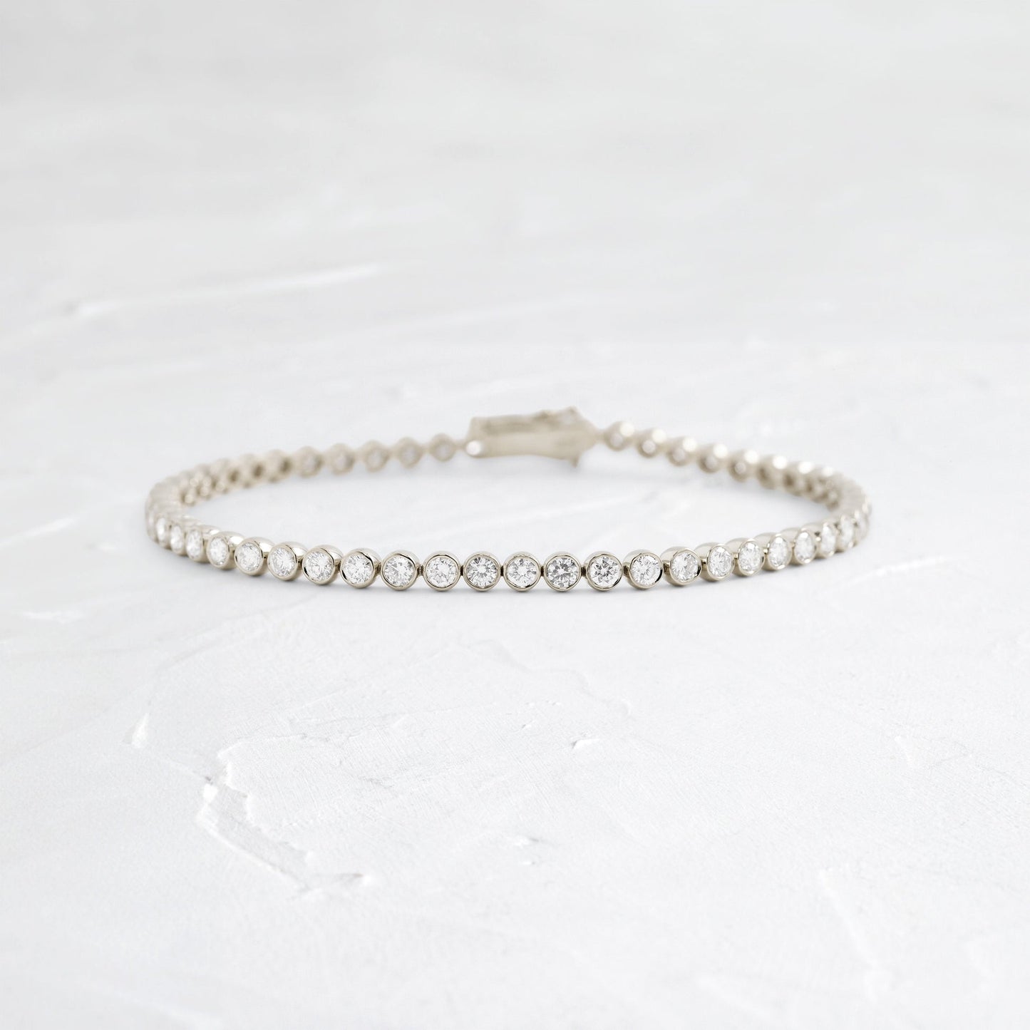 Tennis-2.8 CT Round Lab Grown Diamond BraceletsTennis-2.8 CT Round Lab Grown Diamond Bracelets - Lifestyle
