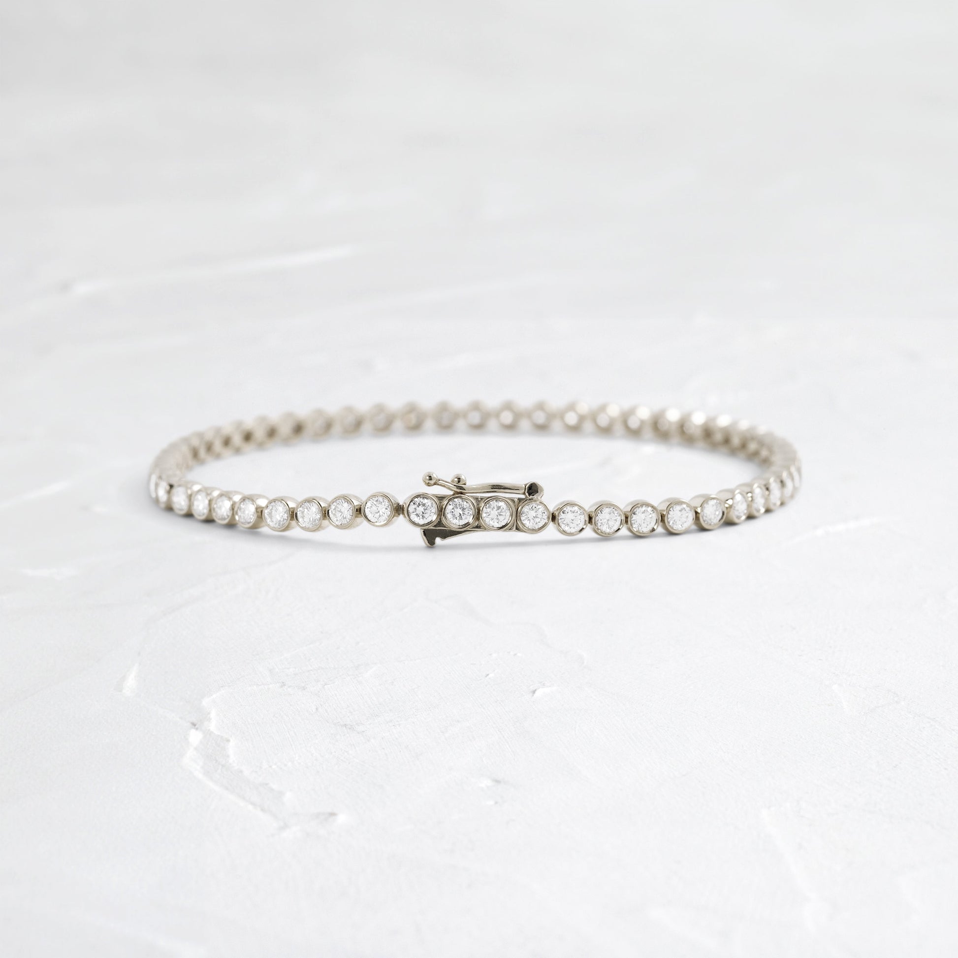 Tennis-2.8 CT Round Lab Grown Diamond BraceletsTennis-2.8 CT Round Lab Grown Diamond Bracelets - Front view