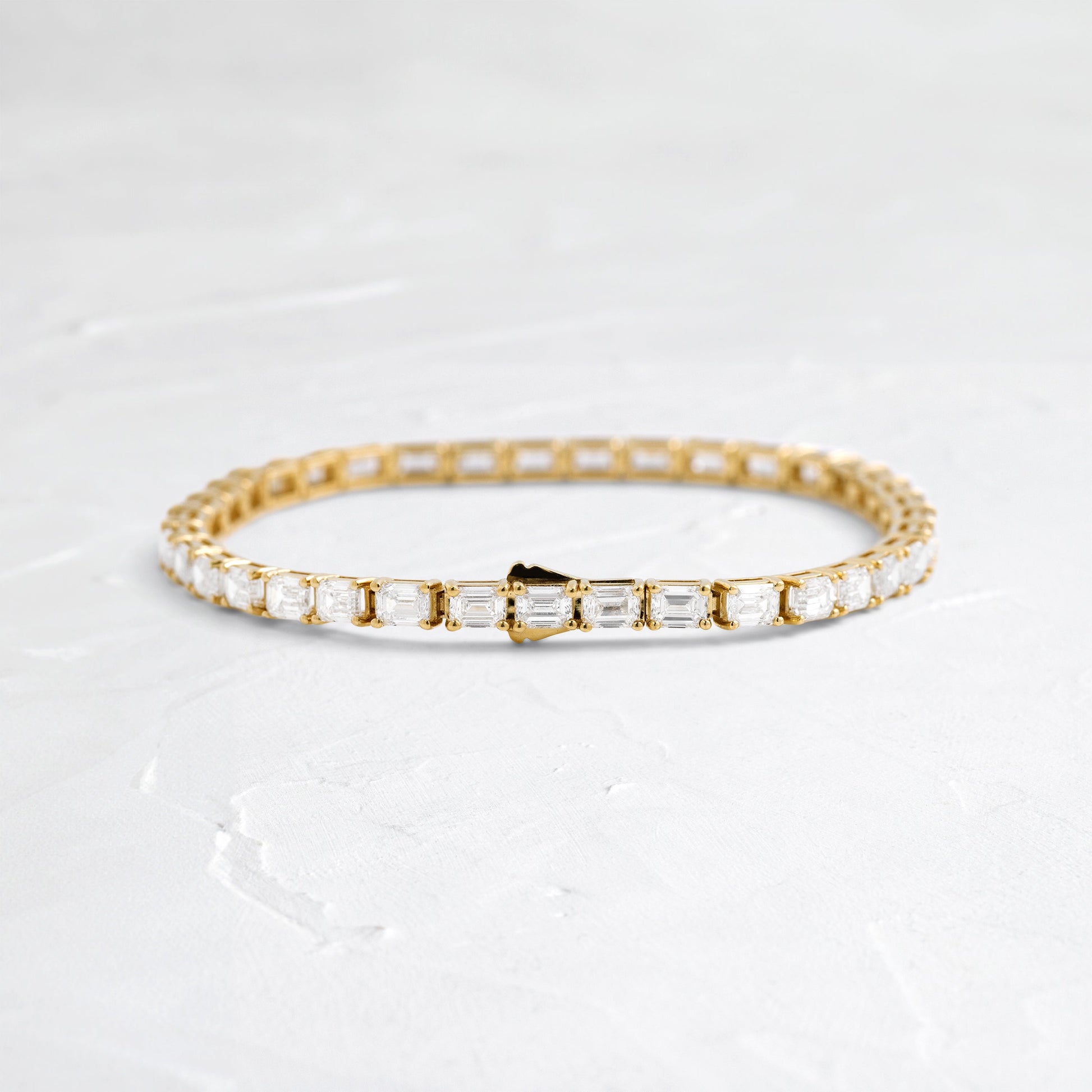 Tennis-8.45 CT Emerald Lab Grown Diamond BraceletsTennis-8.45 CT Emerald Lab Grown Diamond Bracelets - Front view