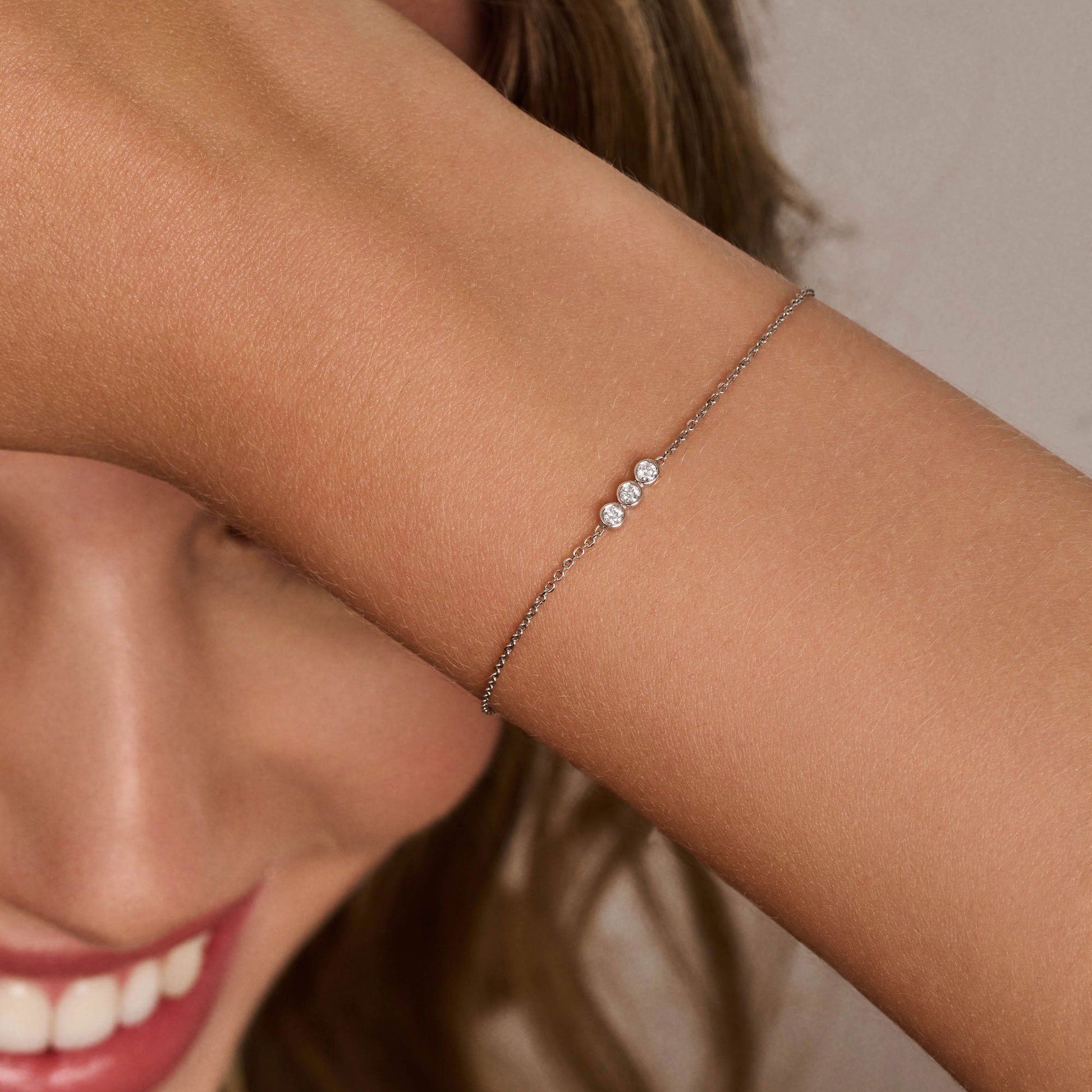 Three Stone Bezel-0.3 CT Round Lab Grown Diamond BraceletsThree Stone Bezel-0.3 CT Round Lab Grown Diamond Bracelets - Front view