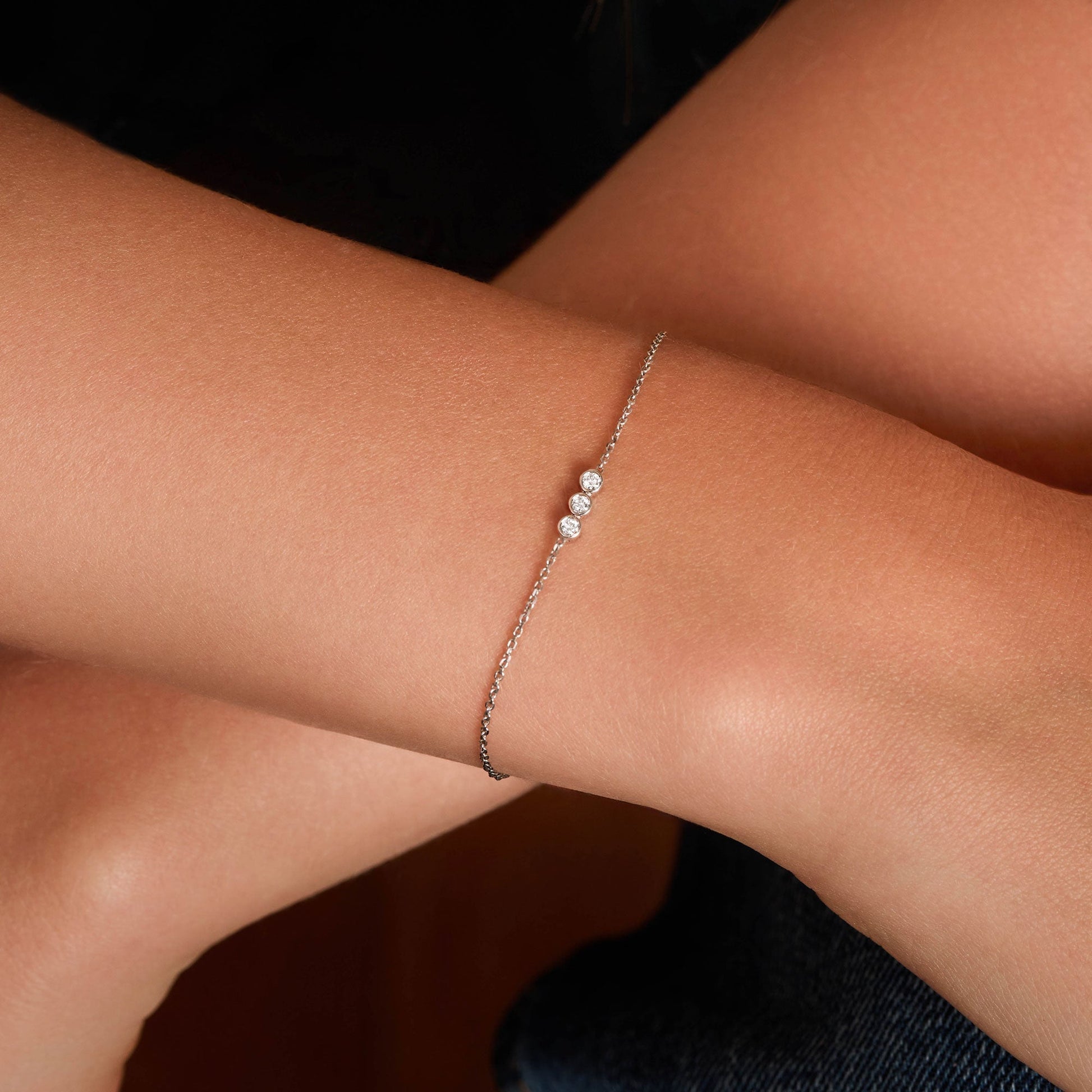 Three Stone Bezel-0.3 CT Round Lab Grown Diamond BraceletsThree Stone Bezel-0.3 CT Round Lab Grown Diamond Bracelets - Side view