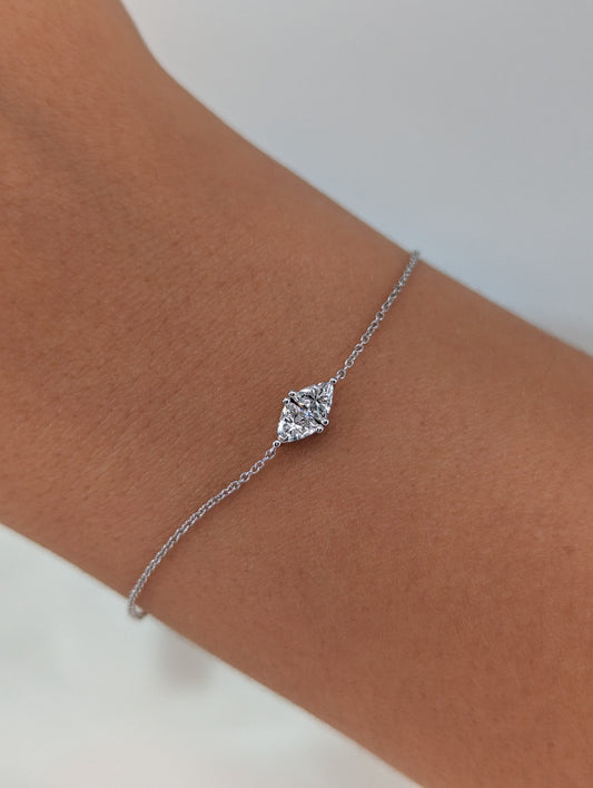 Toi Et Moi-0.3 CT Trillion Lab Grown Diamond BraceletsToi Et Moi-0.3 CT Trillion Lab Grown Diamond Bracelets - Front view
