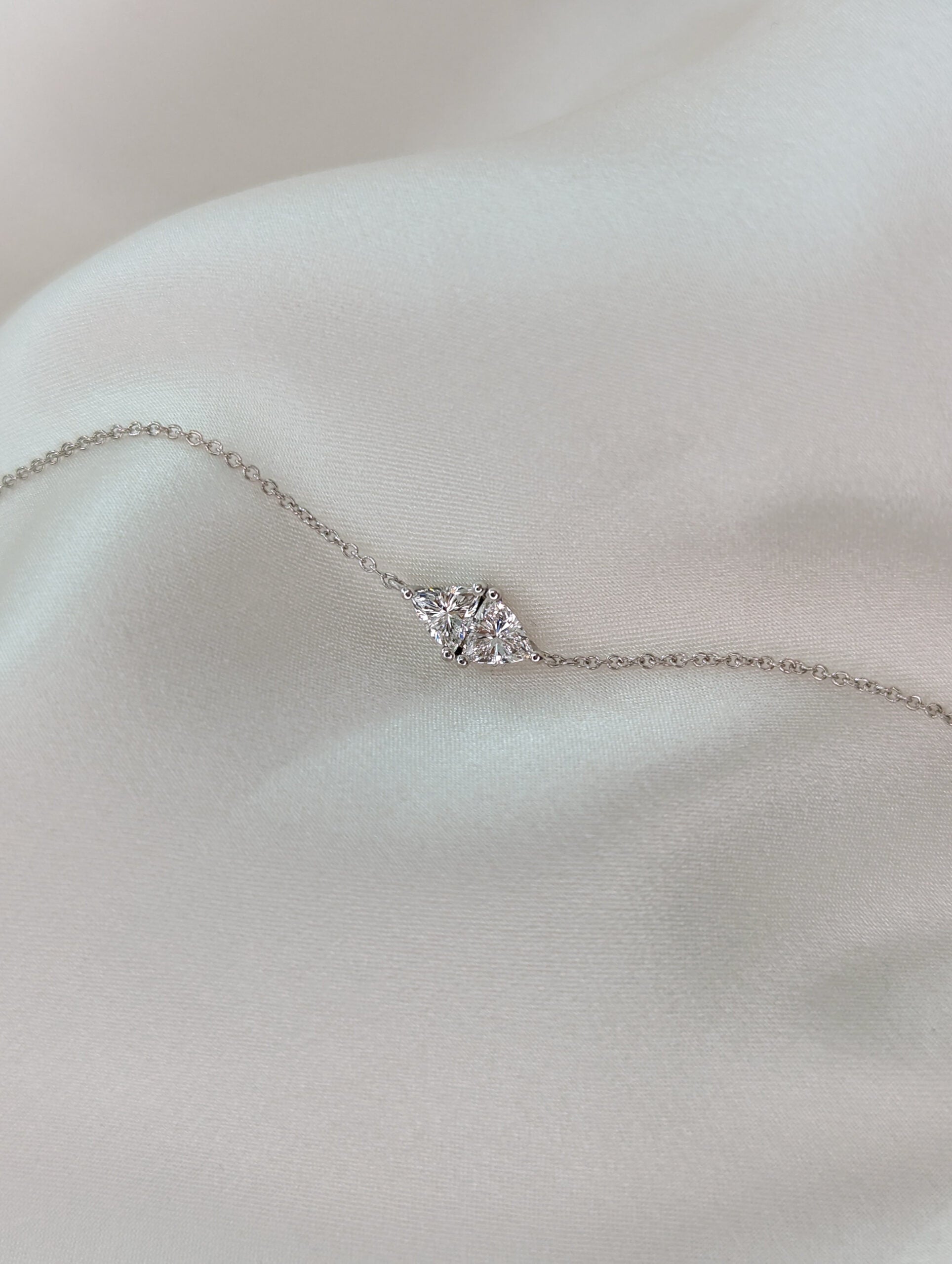 Toi Et Moi-0.3 CT Trillion Lab Grown Diamond BraceletsToi Et Moi-0.3 CT Trillion Lab Grown Diamond Bracelets - Detail view
